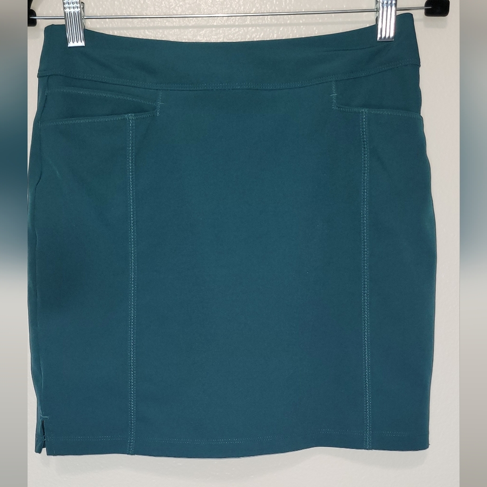 Golf skort